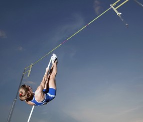 爱游戏官网-谷爱凌赛后谦逊发言登热搜，多特蒙德大胜费内巴切引发热议