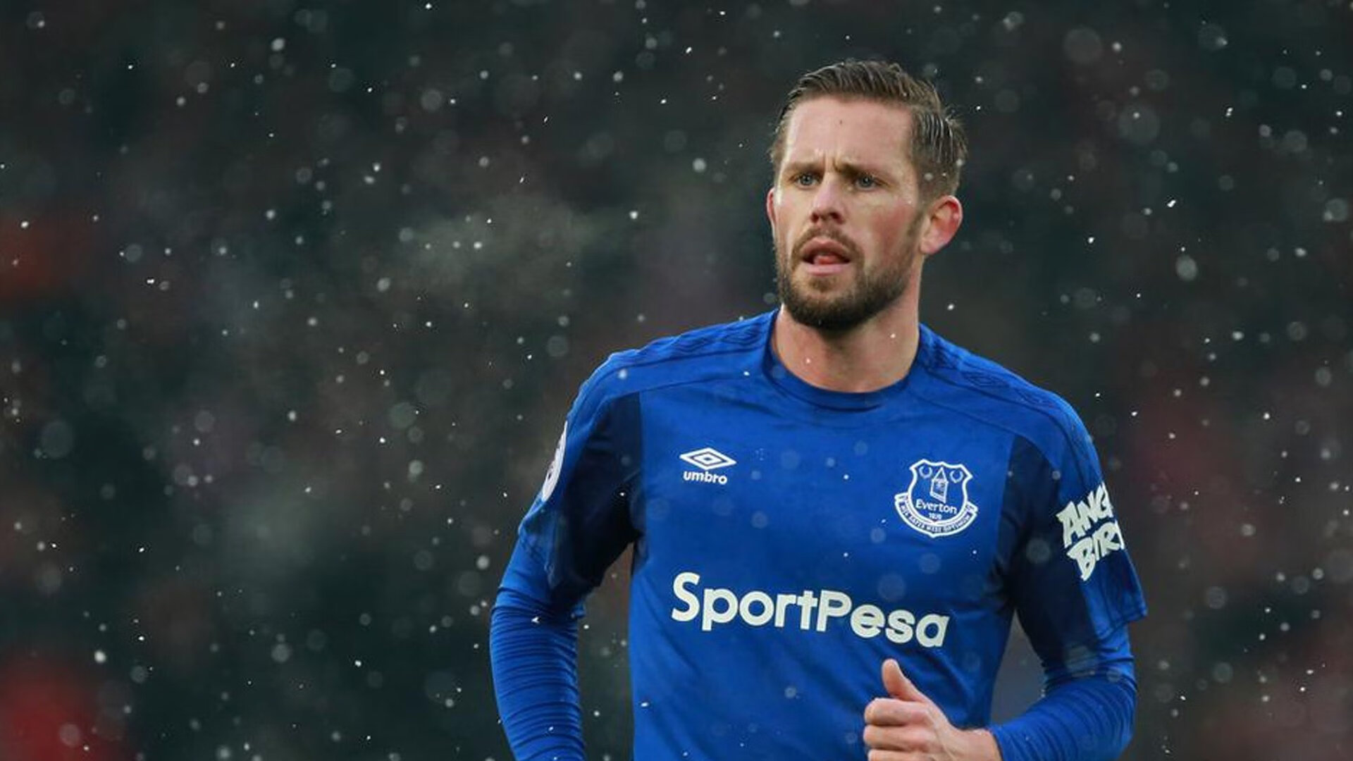 周末总决赛前瞻：谢震业伤情更新，利雅得新月冲击零封纪录