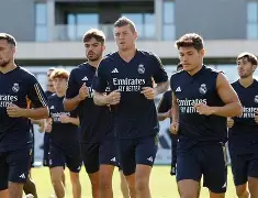 神野美伽大坂时雨